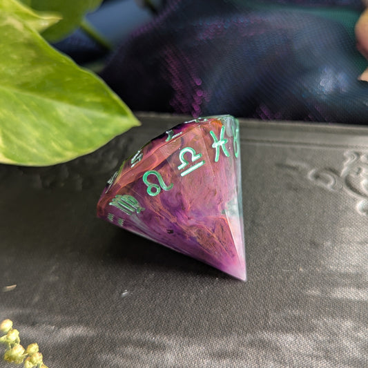 Fae Algae Bloom - Zodiac d12 Single Dice